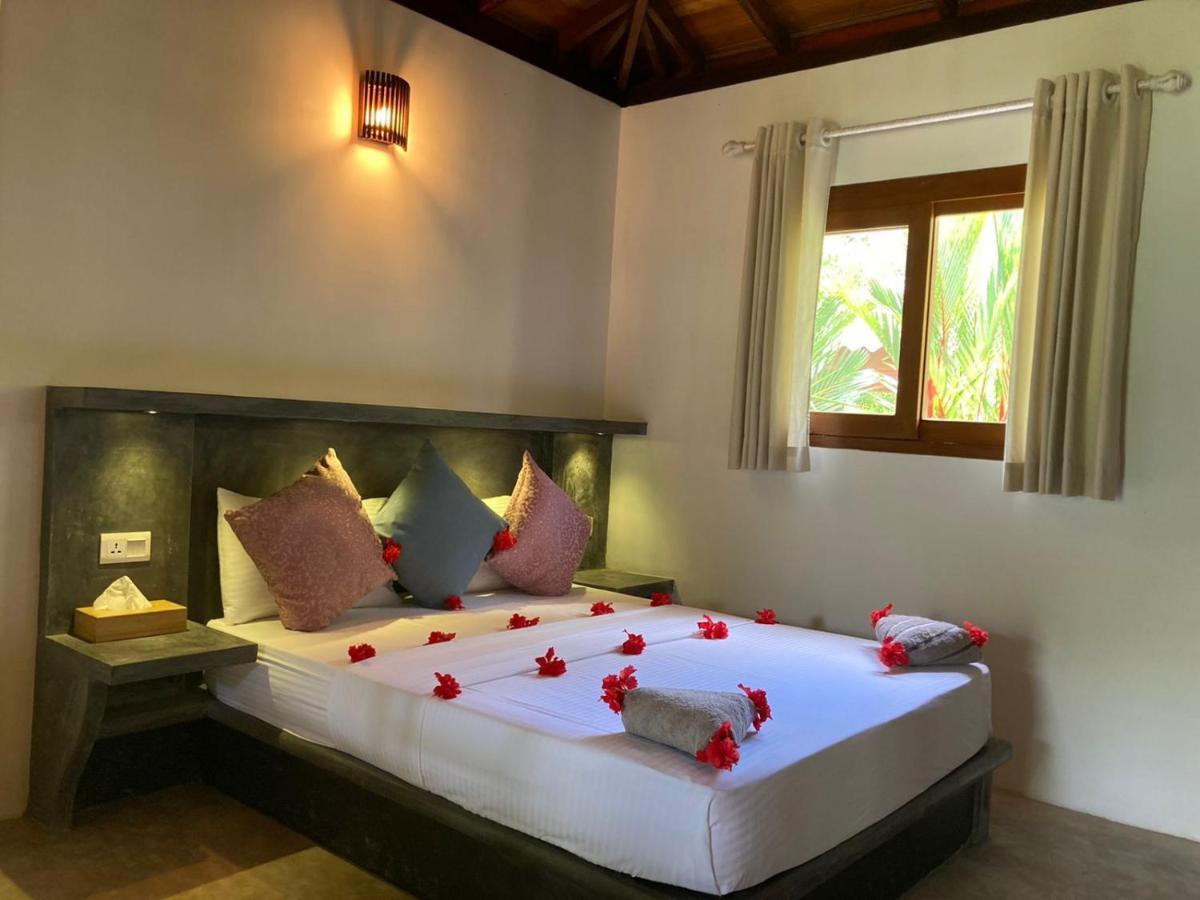 Avalon Village Resort Induruwa Ngoại thất bức ảnh
