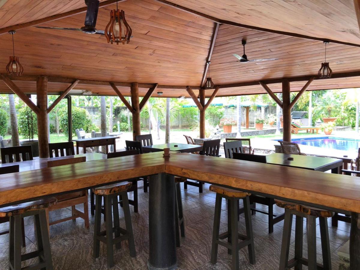 Avalon Village Resort Induruwa Ngoại thất bức ảnh