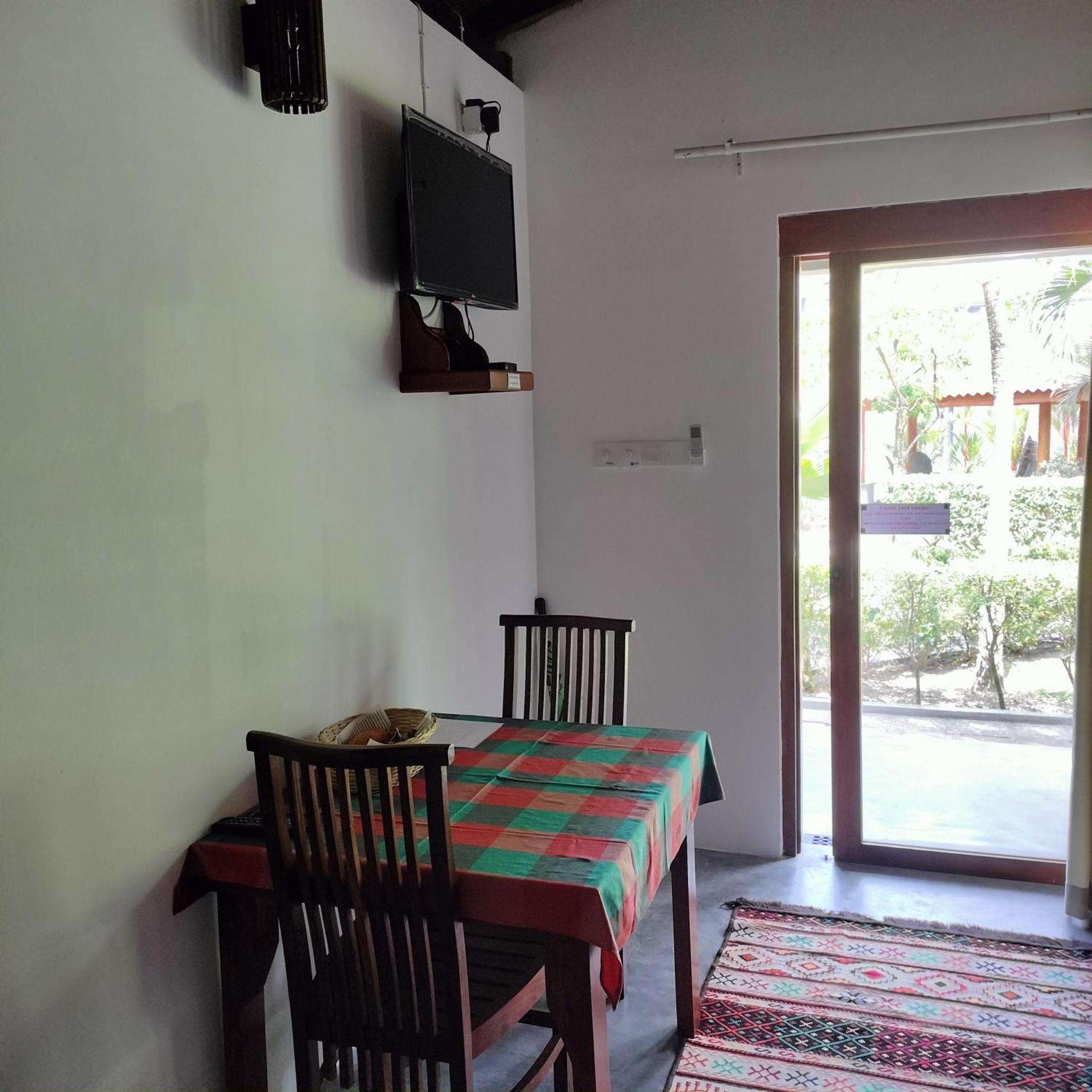 Avalon Village Resort Induruwa Ngoại thất bức ảnh