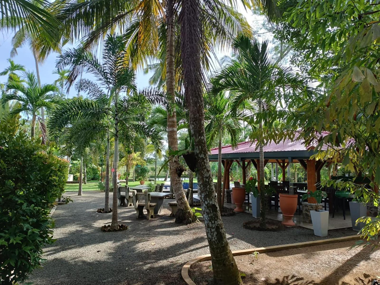 Avalon Village Resort Induruwa Ngoại thất bức ảnh